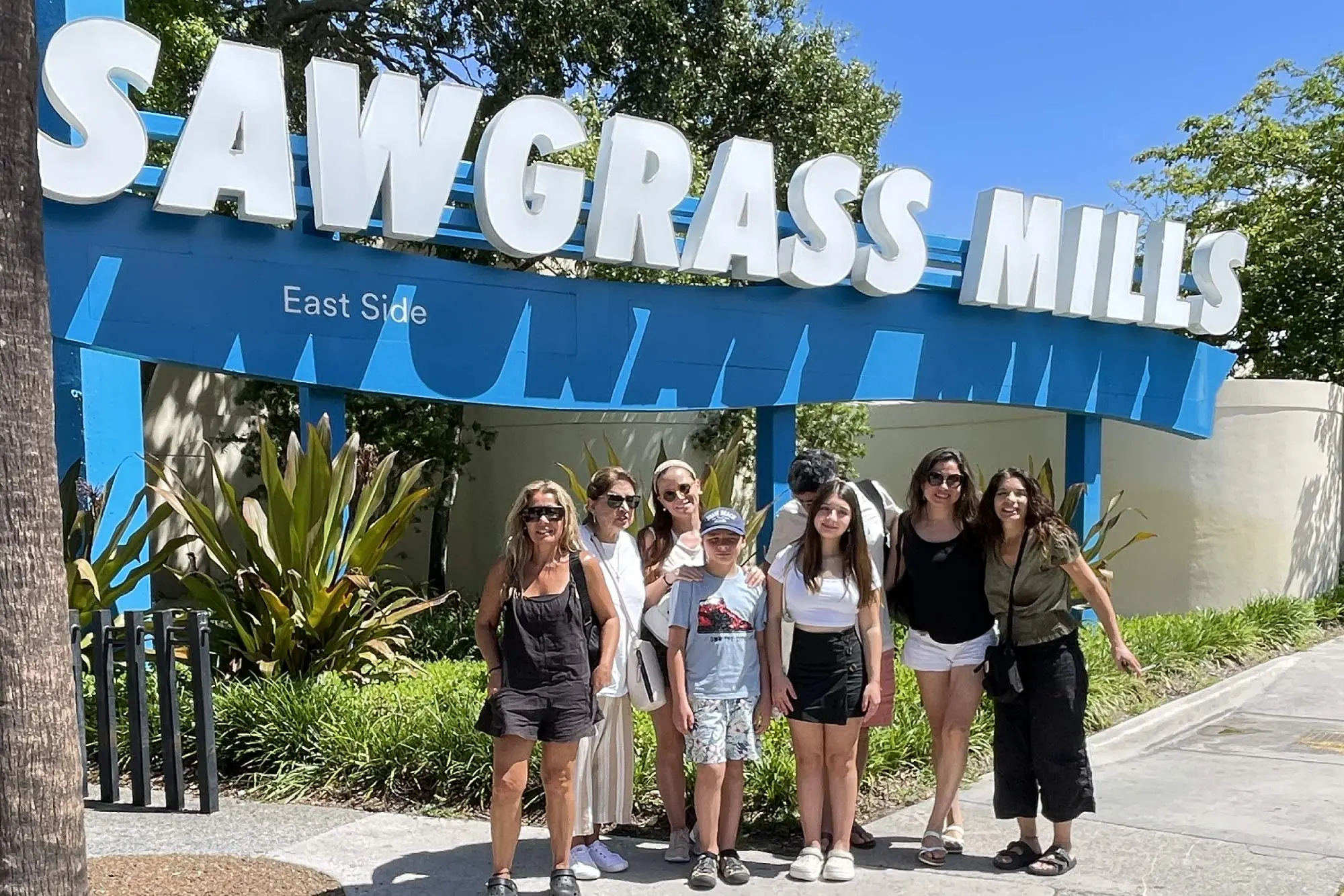 sawgrass-mills-outlet-from-miami-beach sawgrass-mills-outlet-from-miami-beach